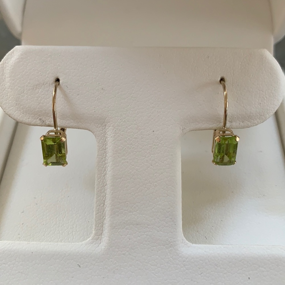 10k  gold peridot huggie earrings